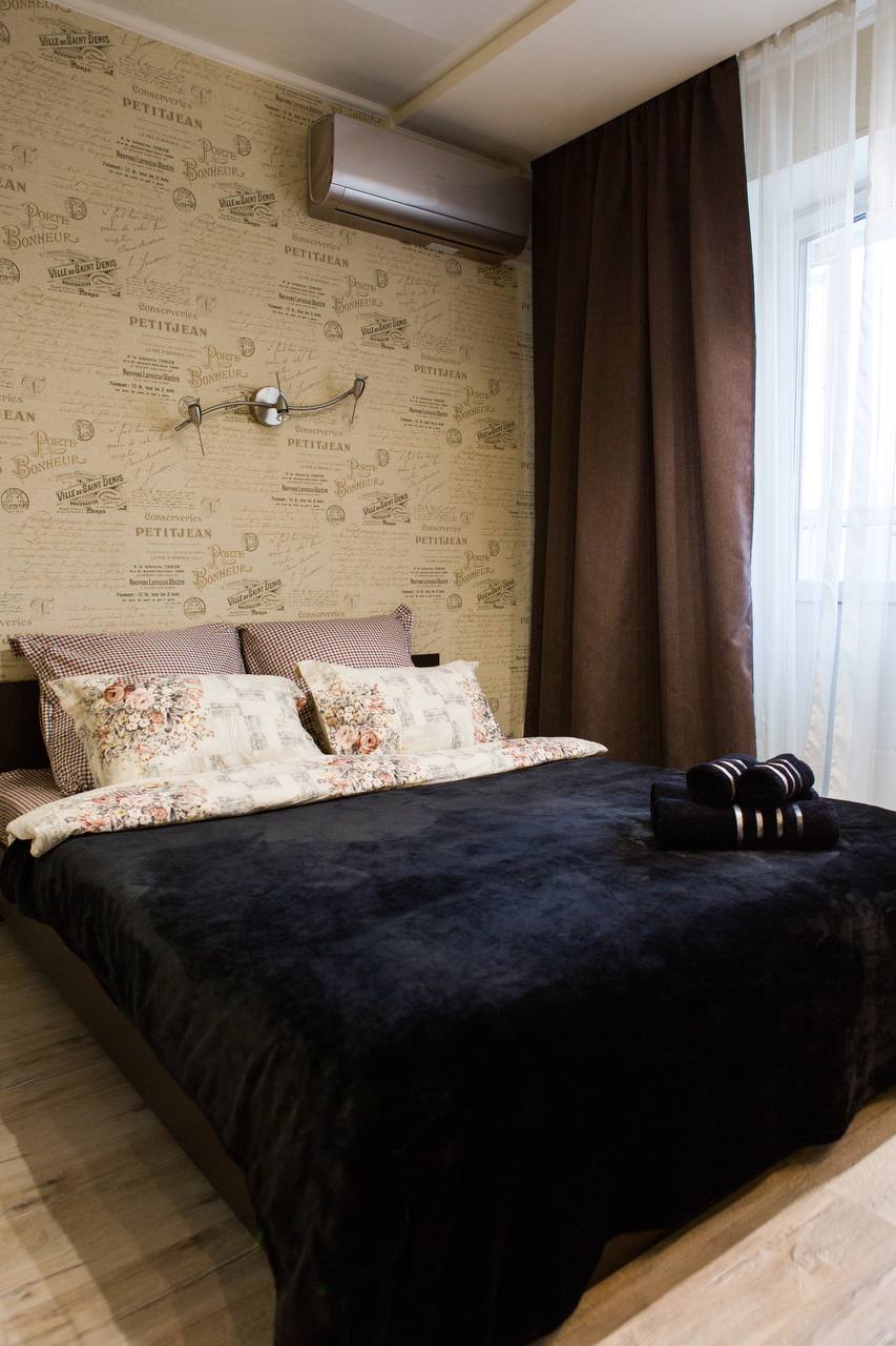 УютHome на Дмитрия Михайлова 4